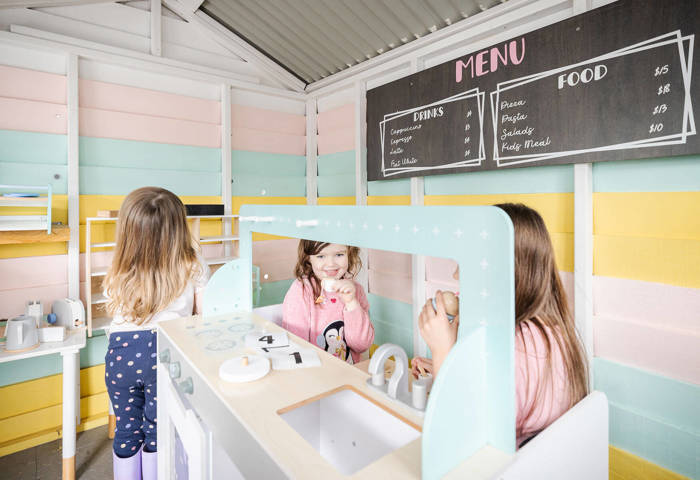 Kids Playing Cafes At Cubby Cafe